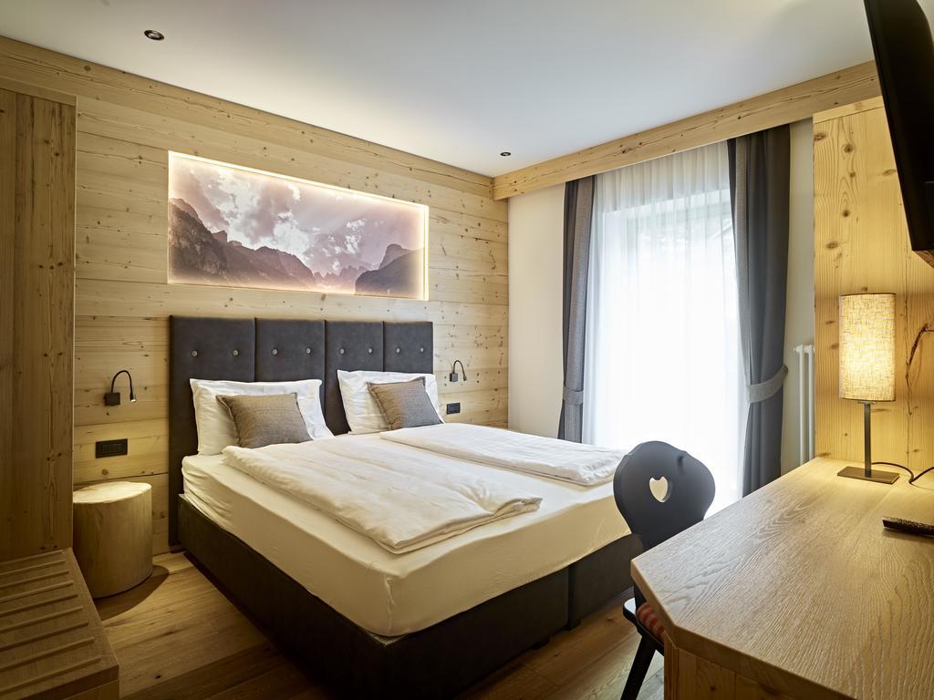 Hotel Belvedere Srl Fai della Paganella Ruang foto