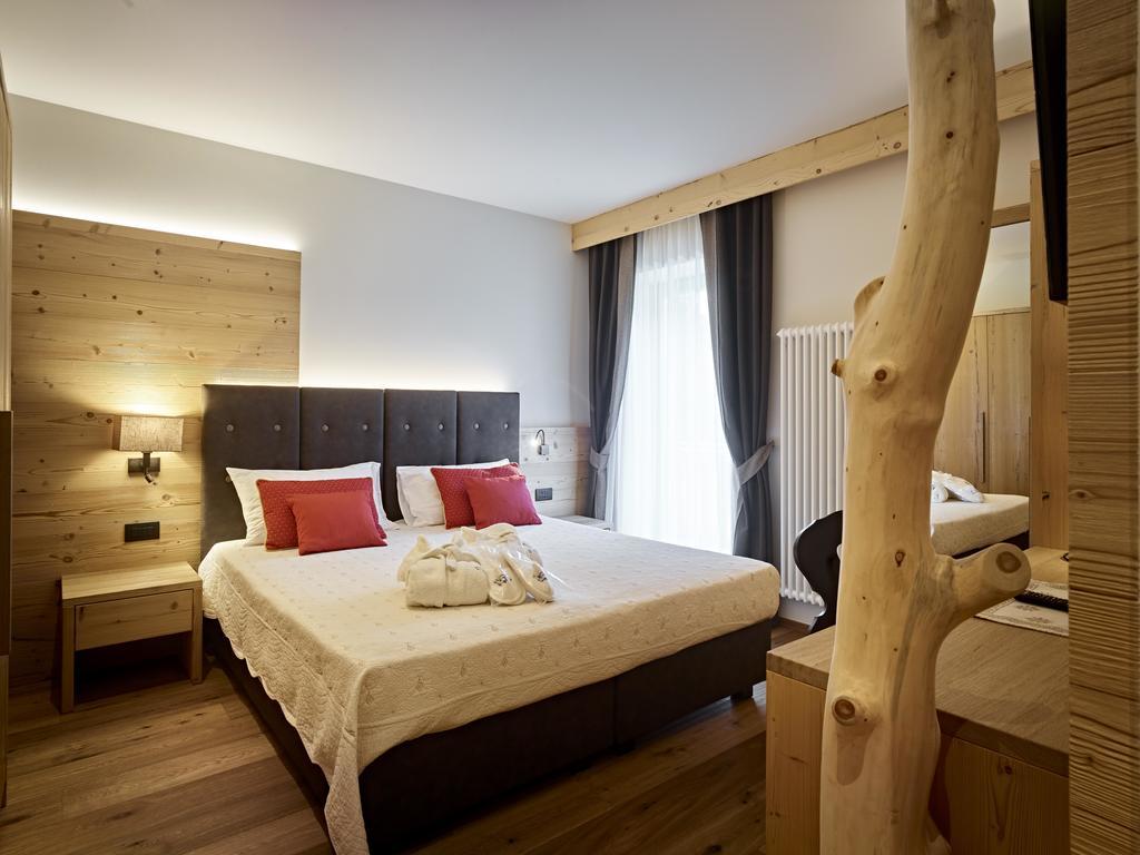Hotel Belvedere Srl Fai della Paganella Bagian luar foto